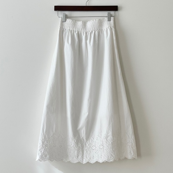 Uniqlo Dresses & Skirts - Uniqlo White Cotton Eyelet Midi Skirt